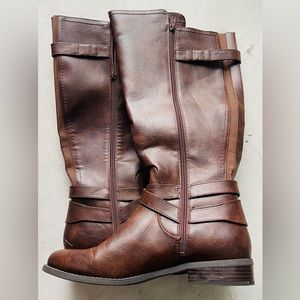 I’m selling bc is too big for me